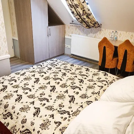 Ξενοδοχείο Dom Weselny Pod Kasztanem Luban (Luban)